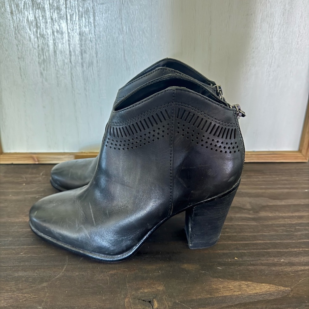 Vince Camuto Black Leather Ankle Boots